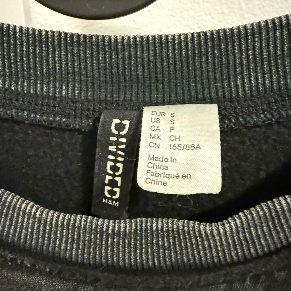 H&M Charcoal Crew Neck Oversized Sweatshirt size S - Picture 7 of 8